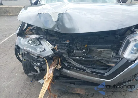 2018 Nissan Rogue S z USA, uszkodzony, nr VIN KNMAT2MV4JP555975